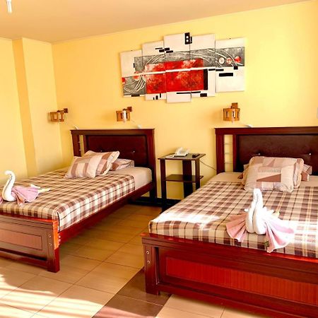 Dos Hemisferios Hotel Quito Luaran gambar